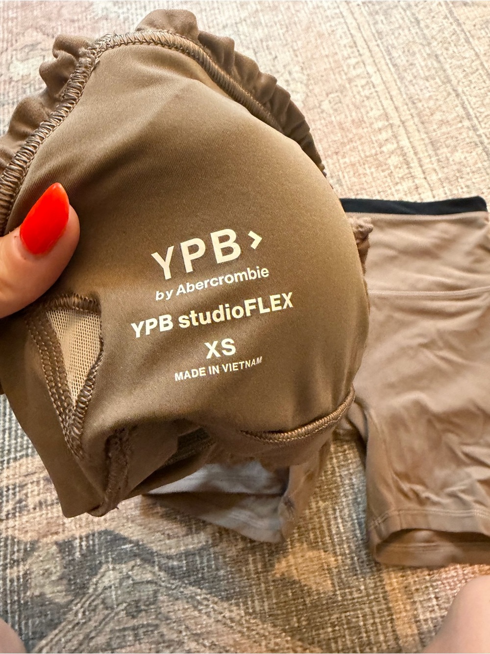 Abercrombie & Fitch YPB studioFLEX Two-Piece Active Set in Taupe - Picture 4 of 5